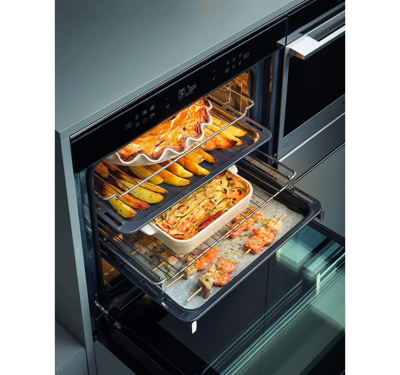 Whirlpool W7 OS4 4S1 H vstavaná rúra 4