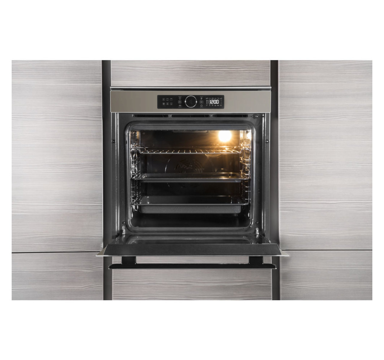 Whirlpool AKZM 8480 S vstavaná rúra 1