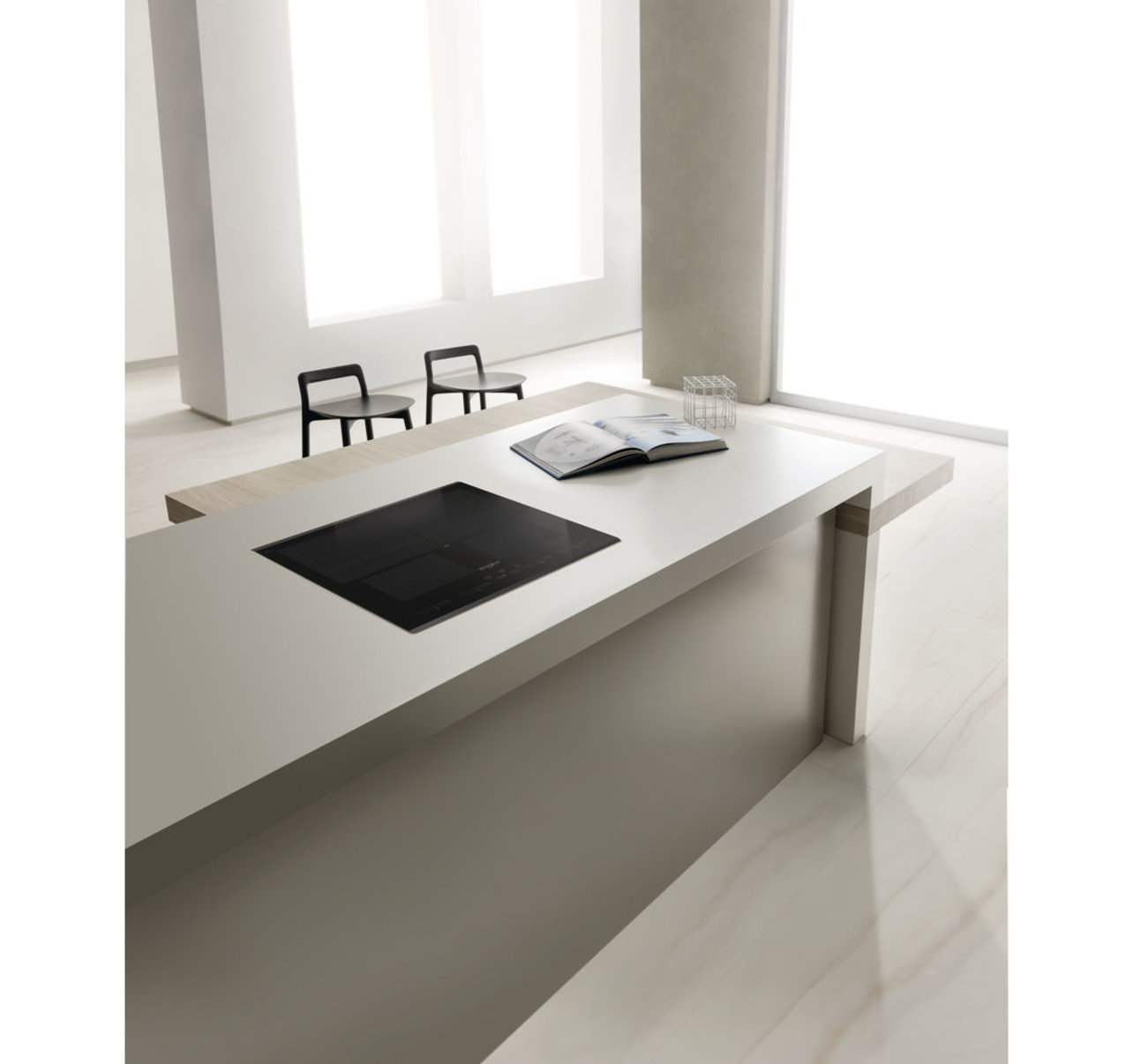 Whirlpool SMO 654 OF/BT/IXL indukčná varná doska 6