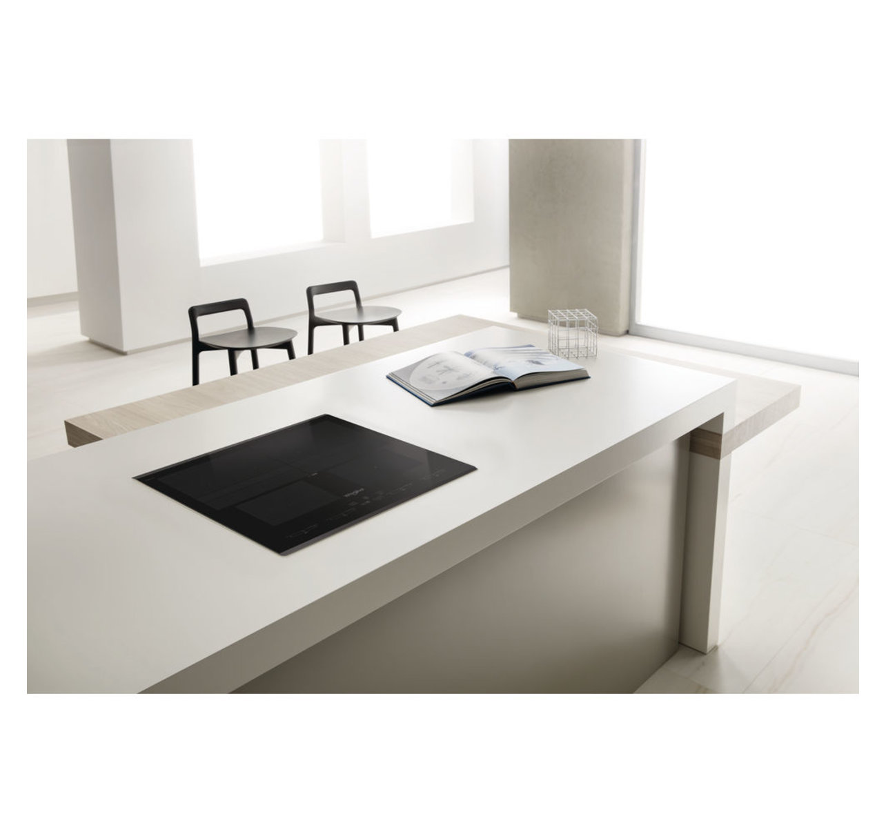 Whirlpool SMO 654 OF/BT/IXL indukčná varná doska 7