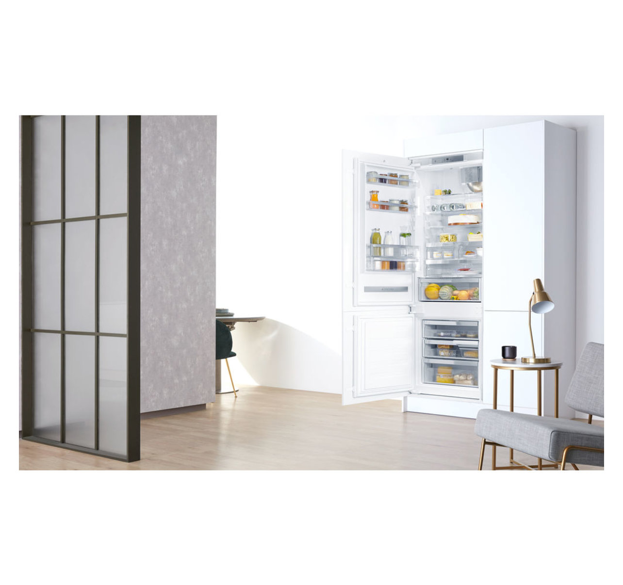 Whirlpool SP40 802 EU 2 vstavaná kombinovaná chladnička 5