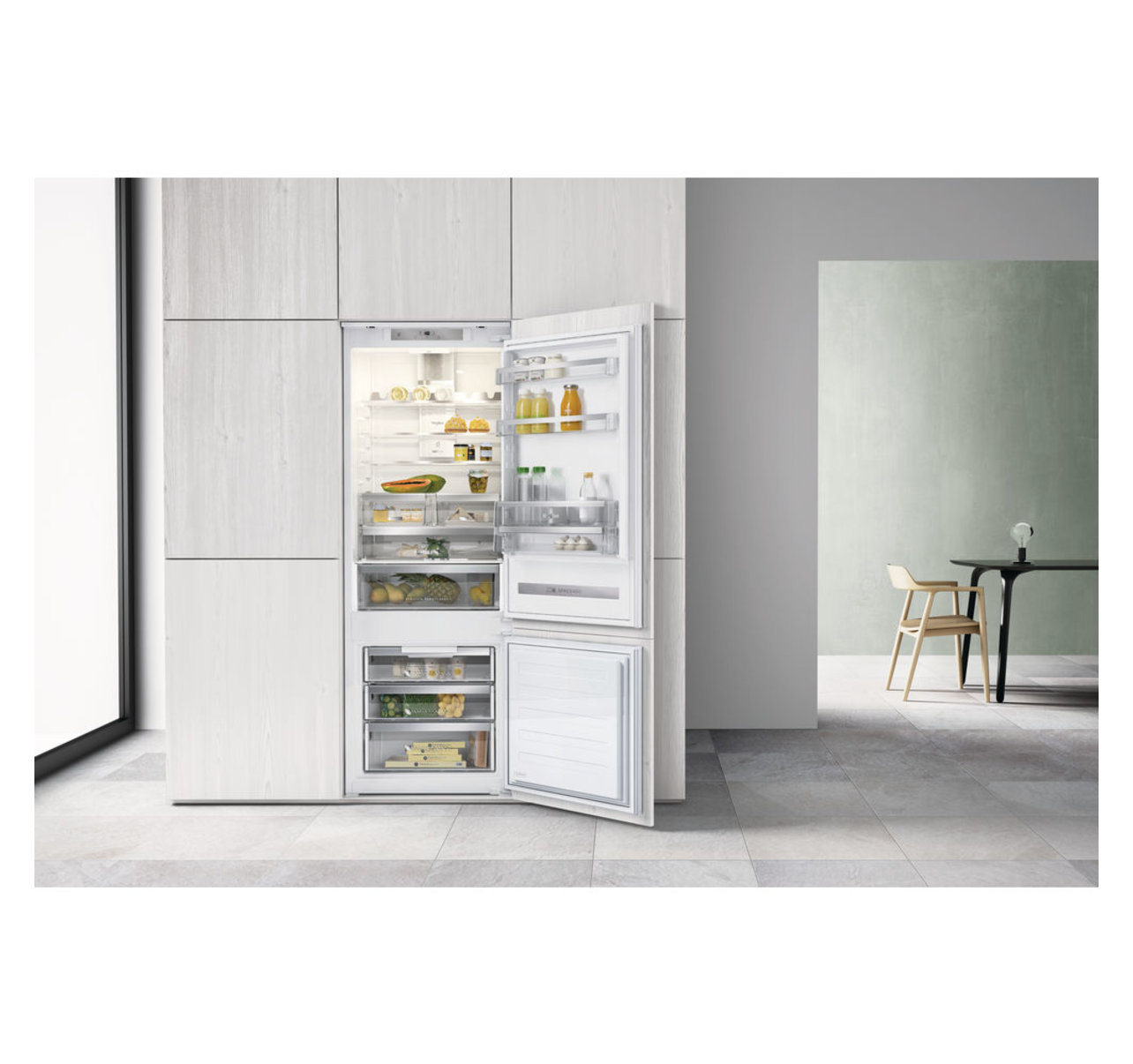 Whirlpool SP40 802 EU 2 vstavaná kombinovaná chladnička 6
