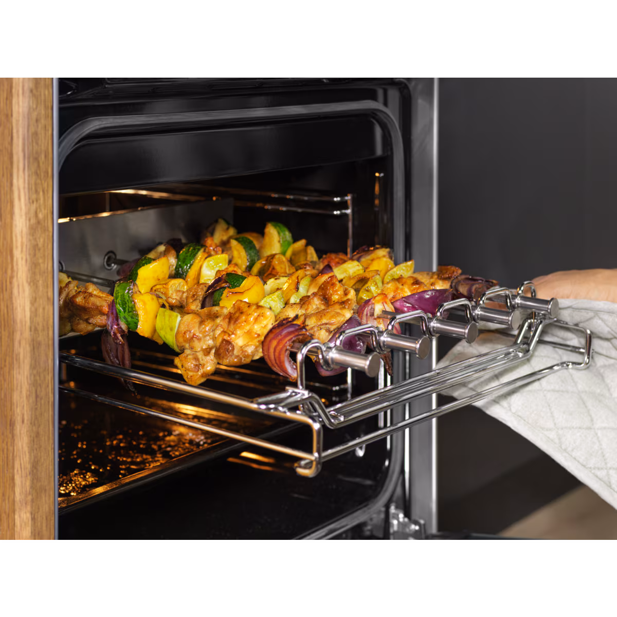Electrolux - Elektrický sporák - LKR540267W